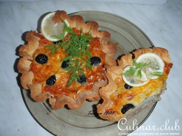 Закусочный тортик с тунцом