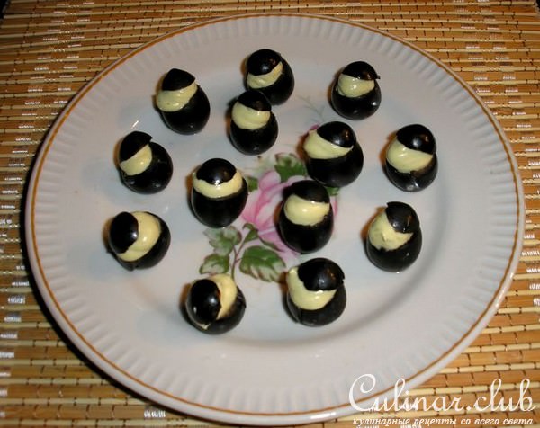 ФАРШИРОВАННЫЕ МАСЛИНЫ