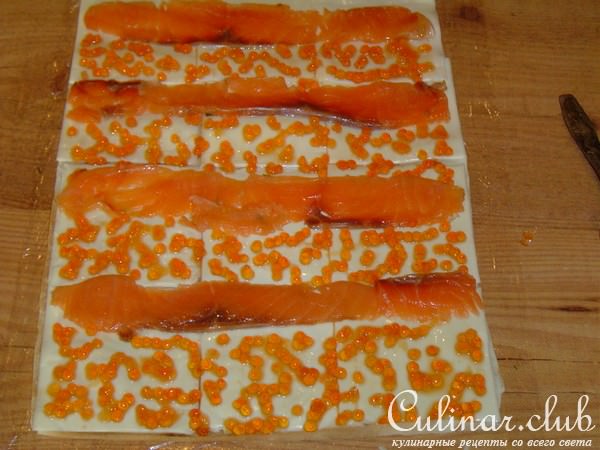 Рыбно-икорный рулет из лаваша