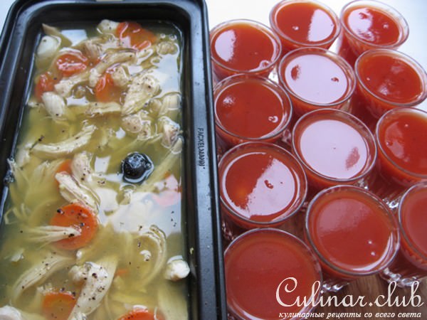 Заливная курочка с желе "Кровавая Мери"