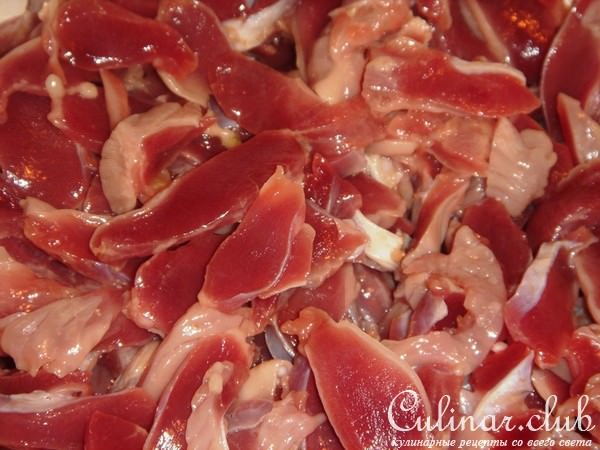 острая закуска из куриных желудков