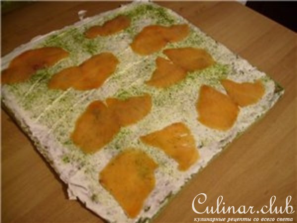 рулетики со шпината и лосося