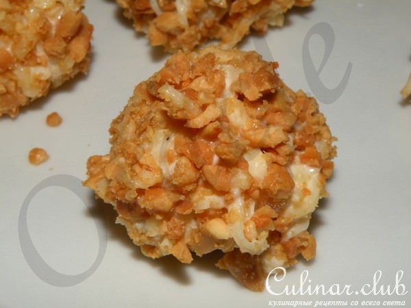 Сырные шарики в орешках