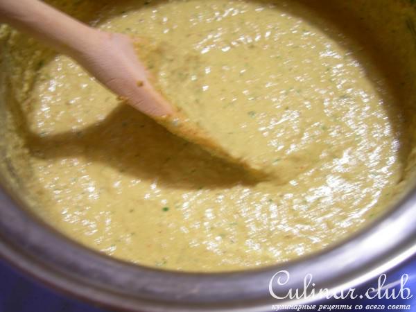 Рулеты из баклажанов с соусом сациви