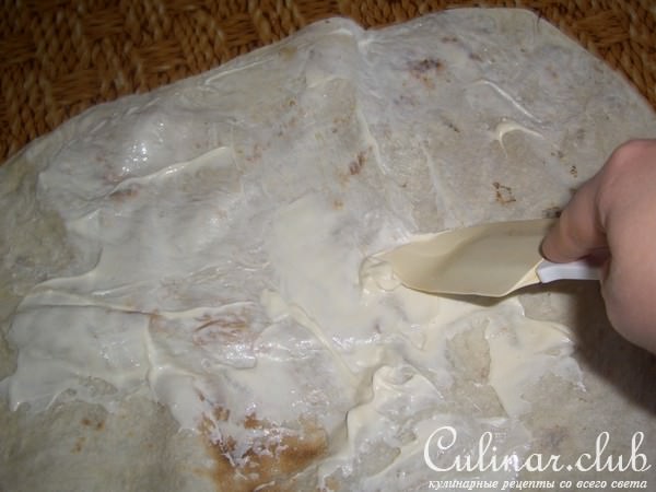 Рулет из лаваша (один из вариантов)