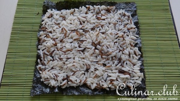 Роллы с диким рисом и двумя начинками