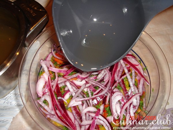 Заливное из перепелиных яиц