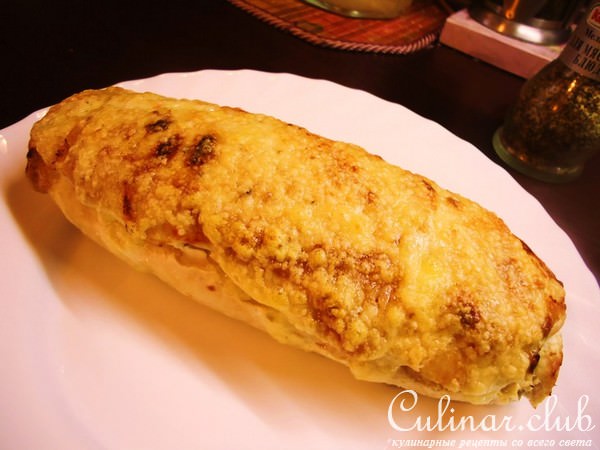Куриный Рулет с Fitaki и солеными огурчиками)))