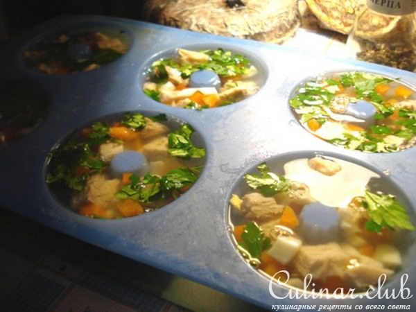 Праздничное заливное из мяса (дубль2)