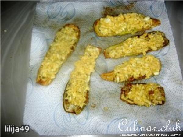 Рулетики из кабачков с сыром и яйцами