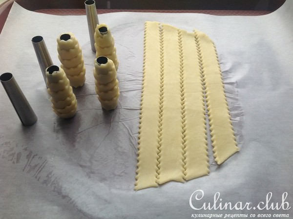 Корзиночки закусочные с фасолевым кремом.