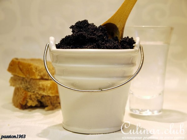 Черная икра, как правильно подать и вкусно съесть (кинокулинарный ФМ)