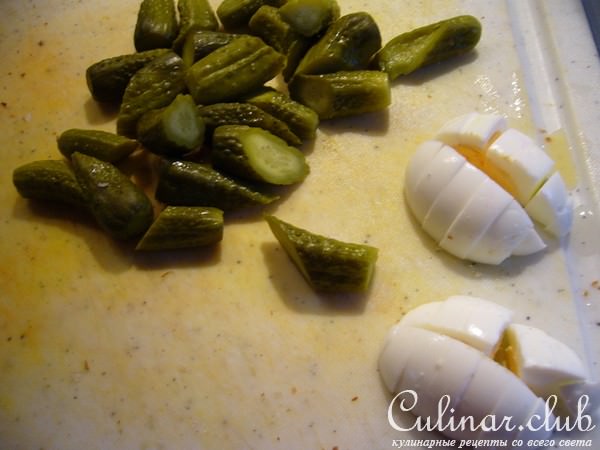 Селедочный паштет „Предвкушение“, отдаленно напоминающий форшмак, и бутерброды с ним