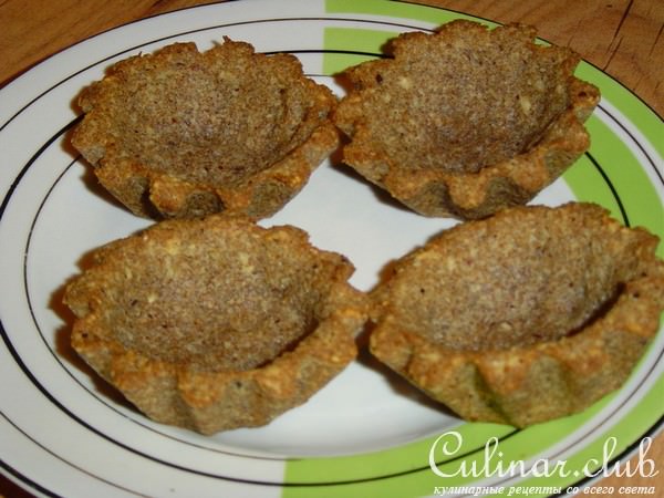 Тарталеточки с селедочкой к самогоночке