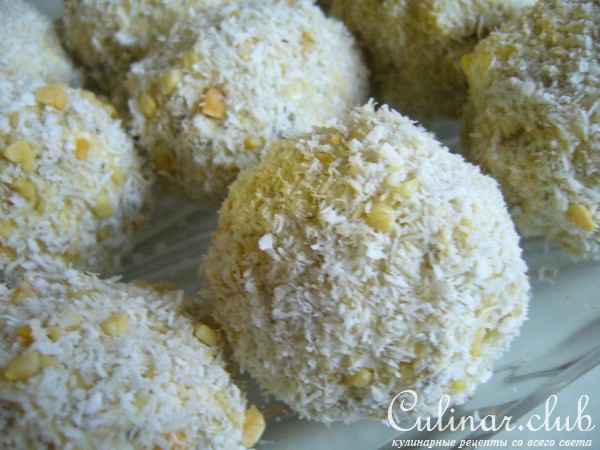„ Снежки“ или Новогодние бомбочки (калорийные), посвящается всем, кто встречает Новый год без снега.