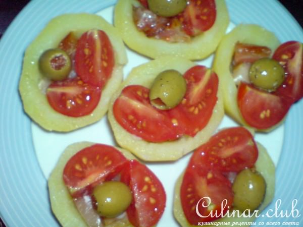 Лосось в картофельных "стаканчиках"