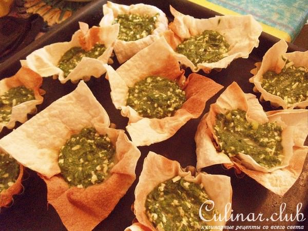 Корзиночки из лаваша с начинкой из шпината