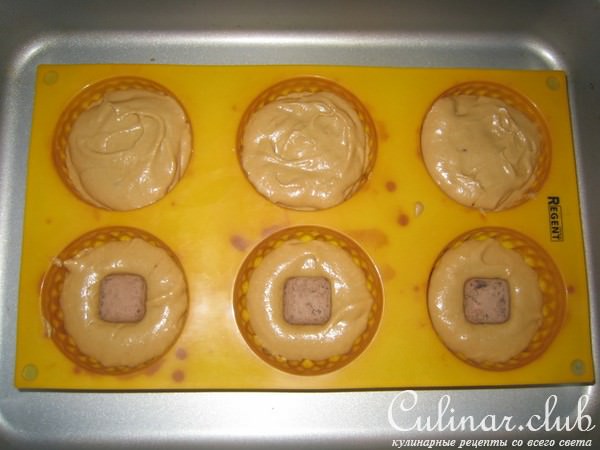 Кофейные кексики с начинкой