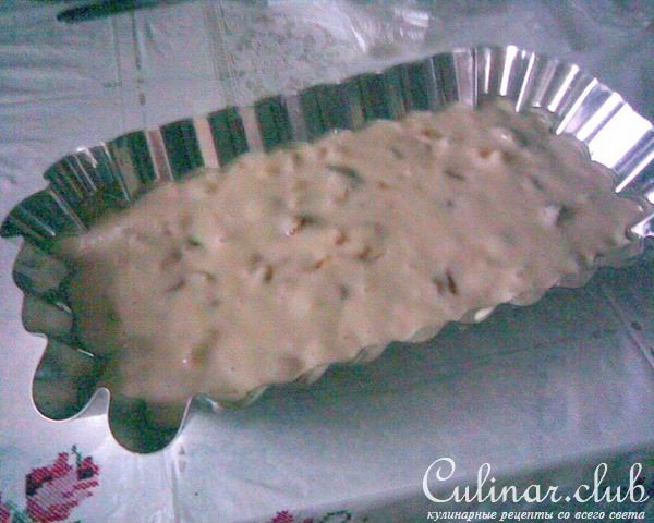 Постный кекс с курагой и сушеными бананами