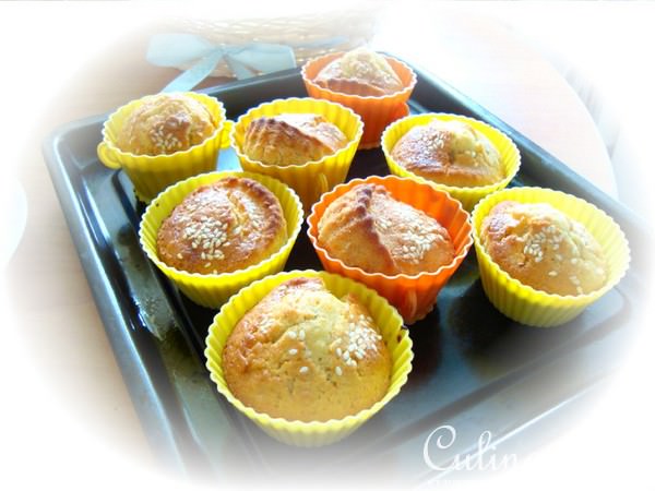 Маффины с морковью и овсяными хлопьями.