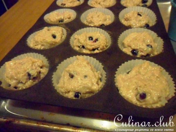 Маффины с чёрной смородиной