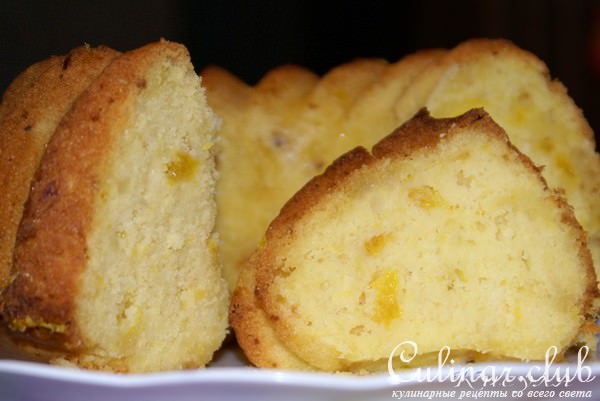 Кекс с апельсинами, орехами и пропиткой