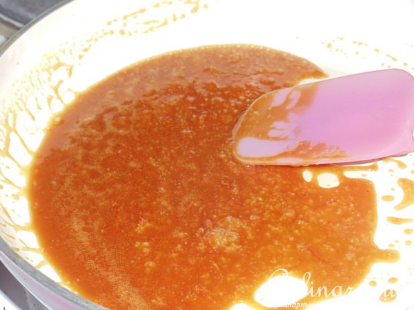 Фруктовый кекс с апельсиновой карамелью
