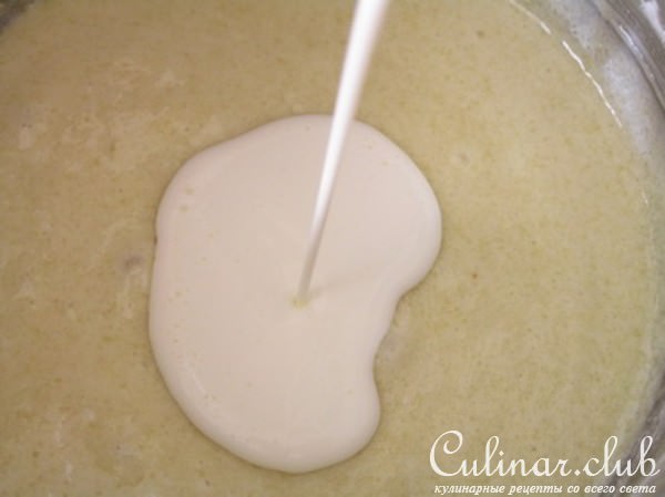 Миндальный кекс с черносливом от Ги