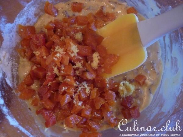 Кексы с орехами и курагой
