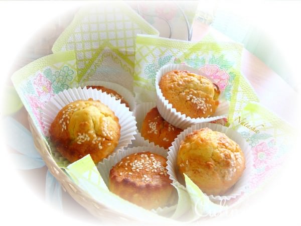 Маффины с морковью и овсяными хлопьями.