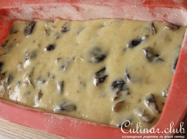 Миндальный кекс с черносливом от Ги