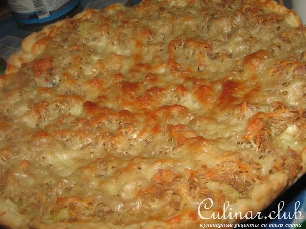 Пирог мясной с картофелем.
