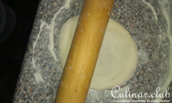 Лепёшки с мясом (Хычин)