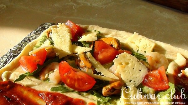 Пицца «Четыре вкуса» Pizza Quattro Gusti.