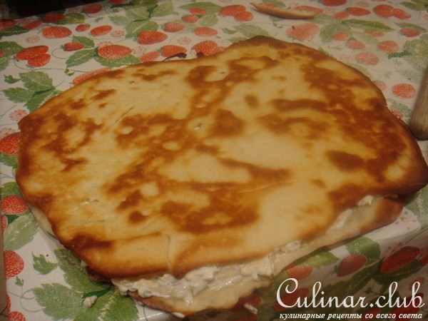 Фокачча с начинкой 4 сыра