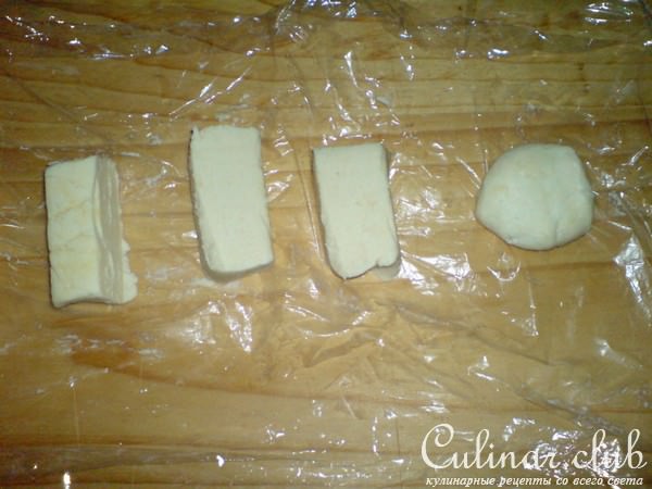 Ватрушки из творожного теста с мясом