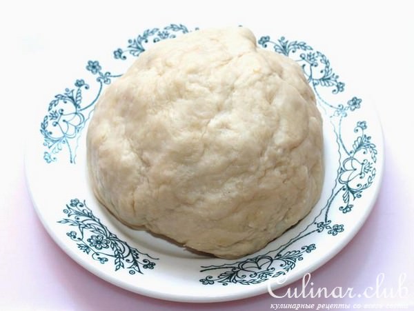 Булочки с чесноком и сыром и пирожки "Динозаврики"