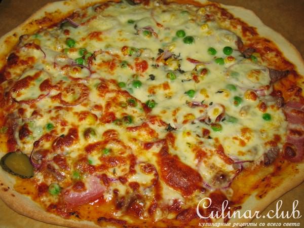 Пицца мясная и соус для пиццы