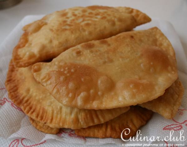 Чебуреки с разными начинками