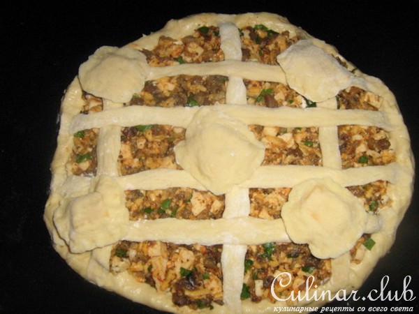 Пирог с баклажанами и сыром