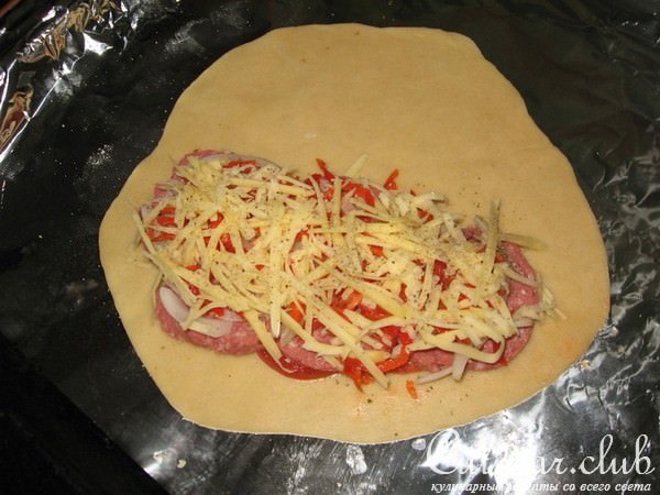 Пицца Кальцоне(мой вариант)