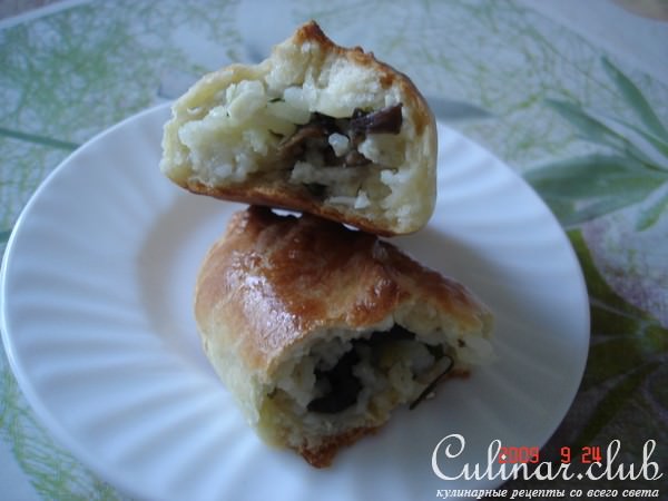 пирожки с рисом и грибами (вариант)