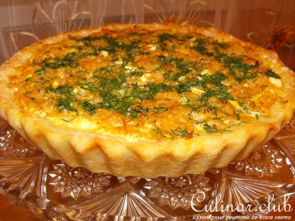 Открытый пирог с капустой и яйцами