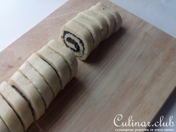 Печенье сырное с маслинами и лимонным ароматом