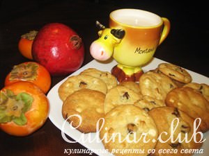     (Chocolate Chip Cookie)