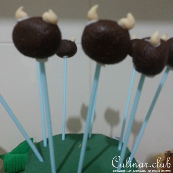 Hello Kitty cake pops или конфеты на палочке Привет Кися