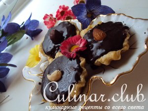      (tartaletas de arroz y chocolate)