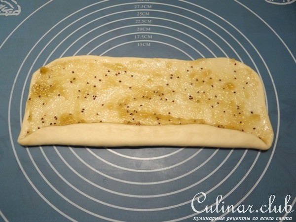 Булочки с джемом из киви