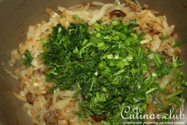 Цельнозерновые пирожки с капустой и грибами