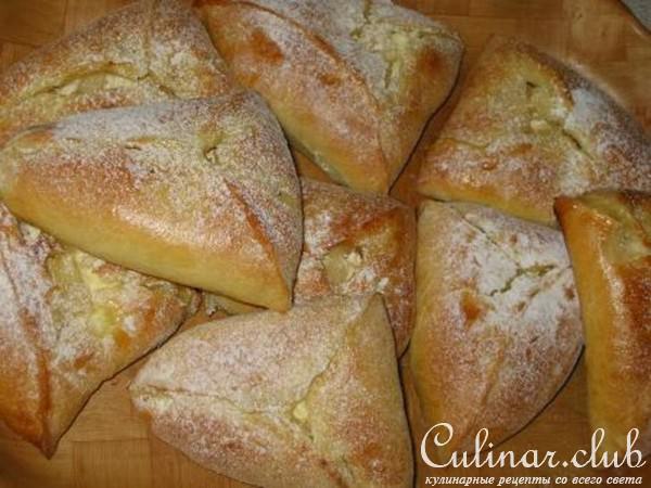 пирожки с творогом и ананасом
